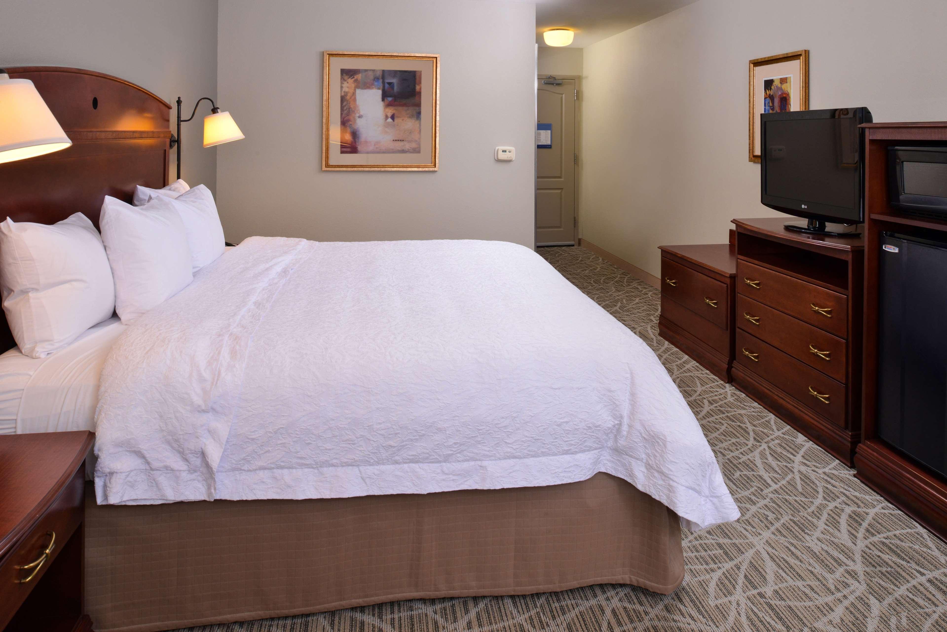 Hampton Inn By Hilton Litchfield Экстерьер фото